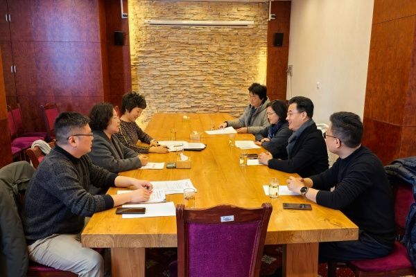 民进365英国上市官网在线委员会召开2025年第一次工作会议2_副本.jpg 民进365英国上市官网在线委员会召开2025年第一次工作会议2_副本.jpg